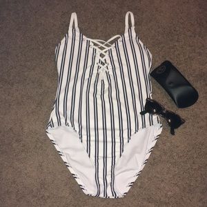 Nautica Women's Lace Up Front with Grommet Detail